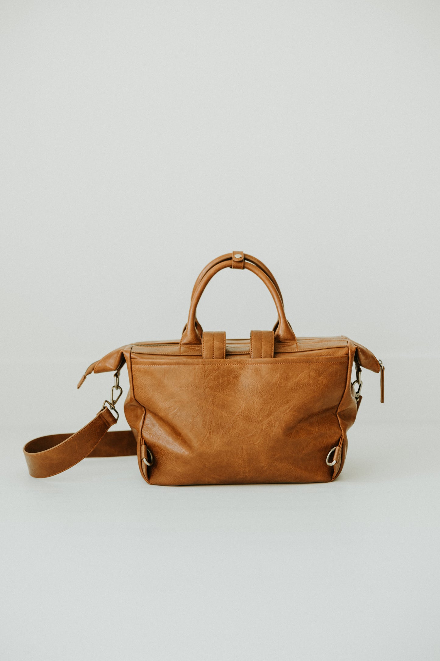 Camryn- Mid-size Camera Bag