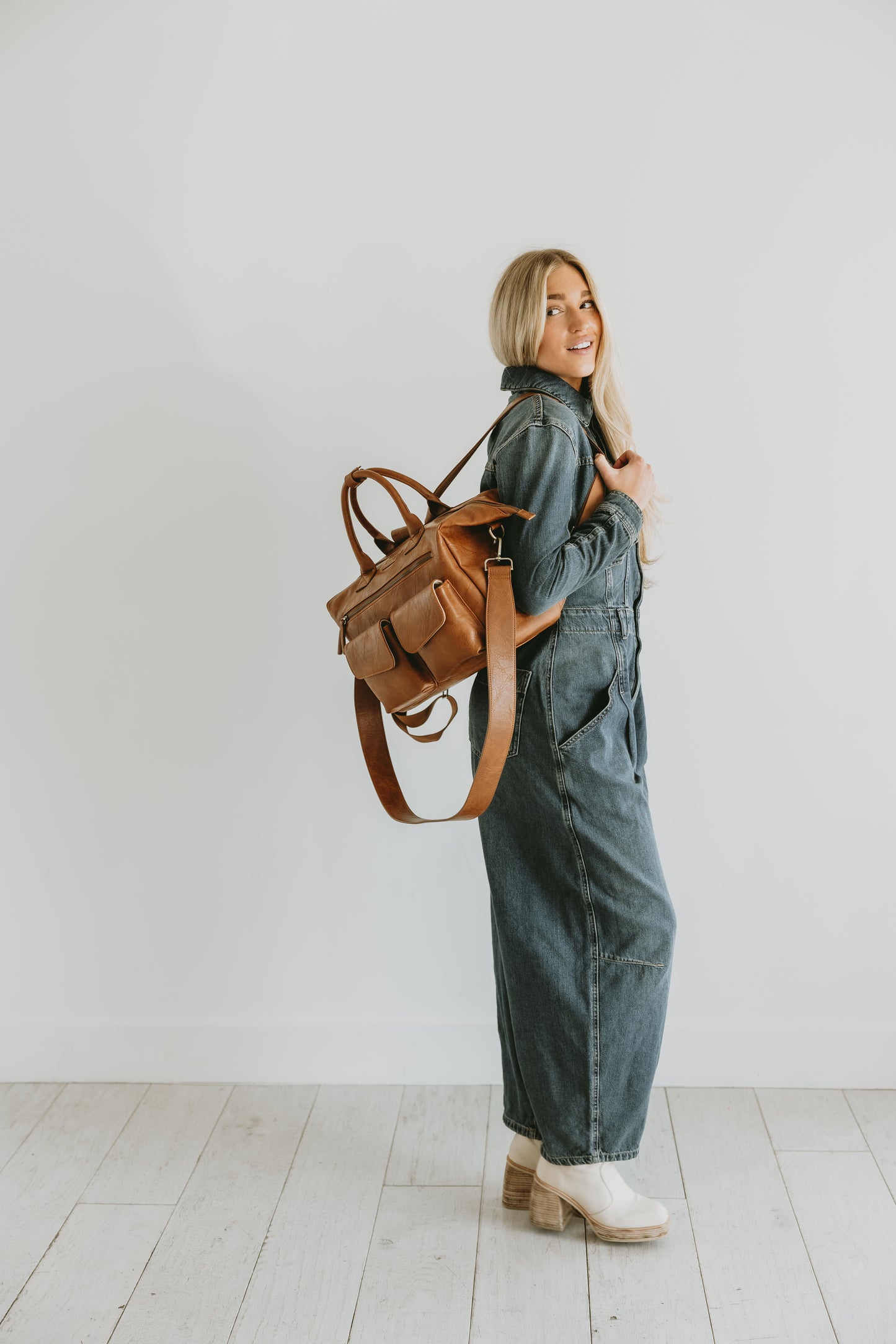 Camryn- Mid-size Camera Bag