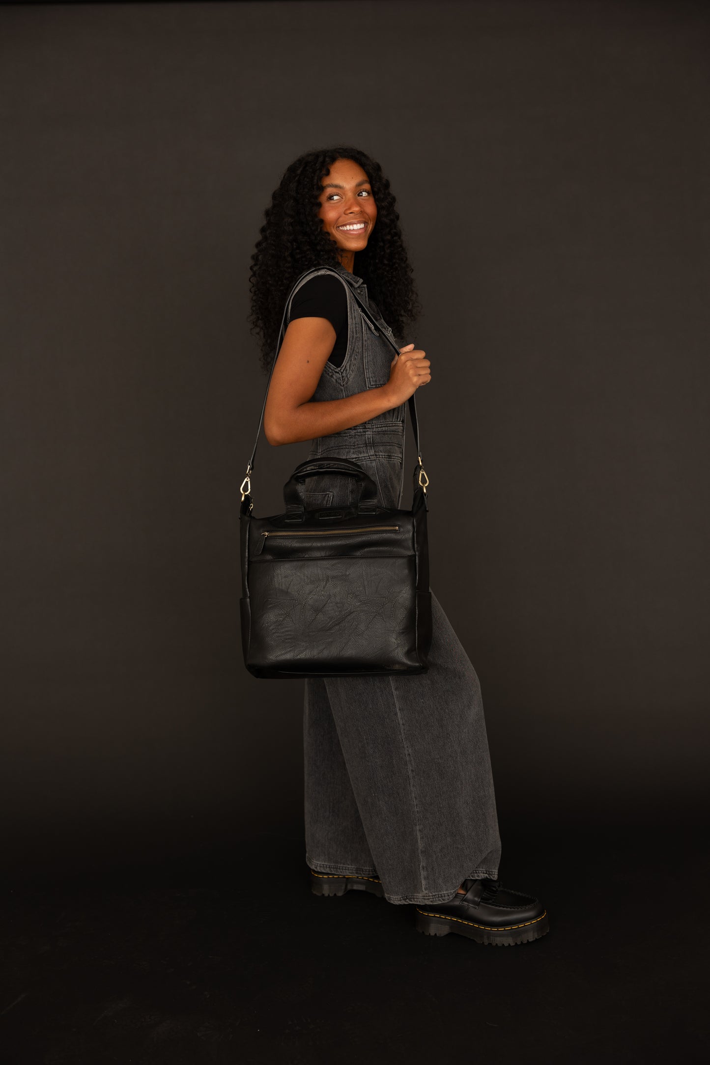 The Courtney - Full Size Versatile Camera Bag