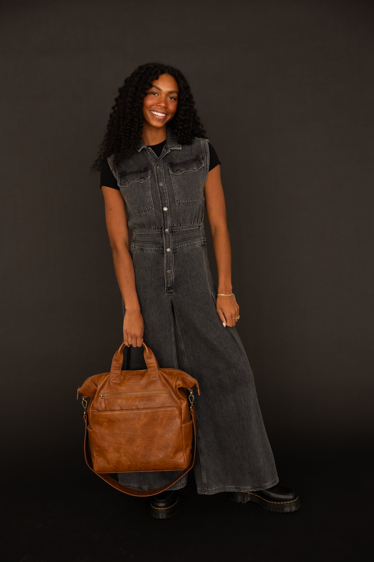 The Courtney - Full Size Versatile Camera Bag