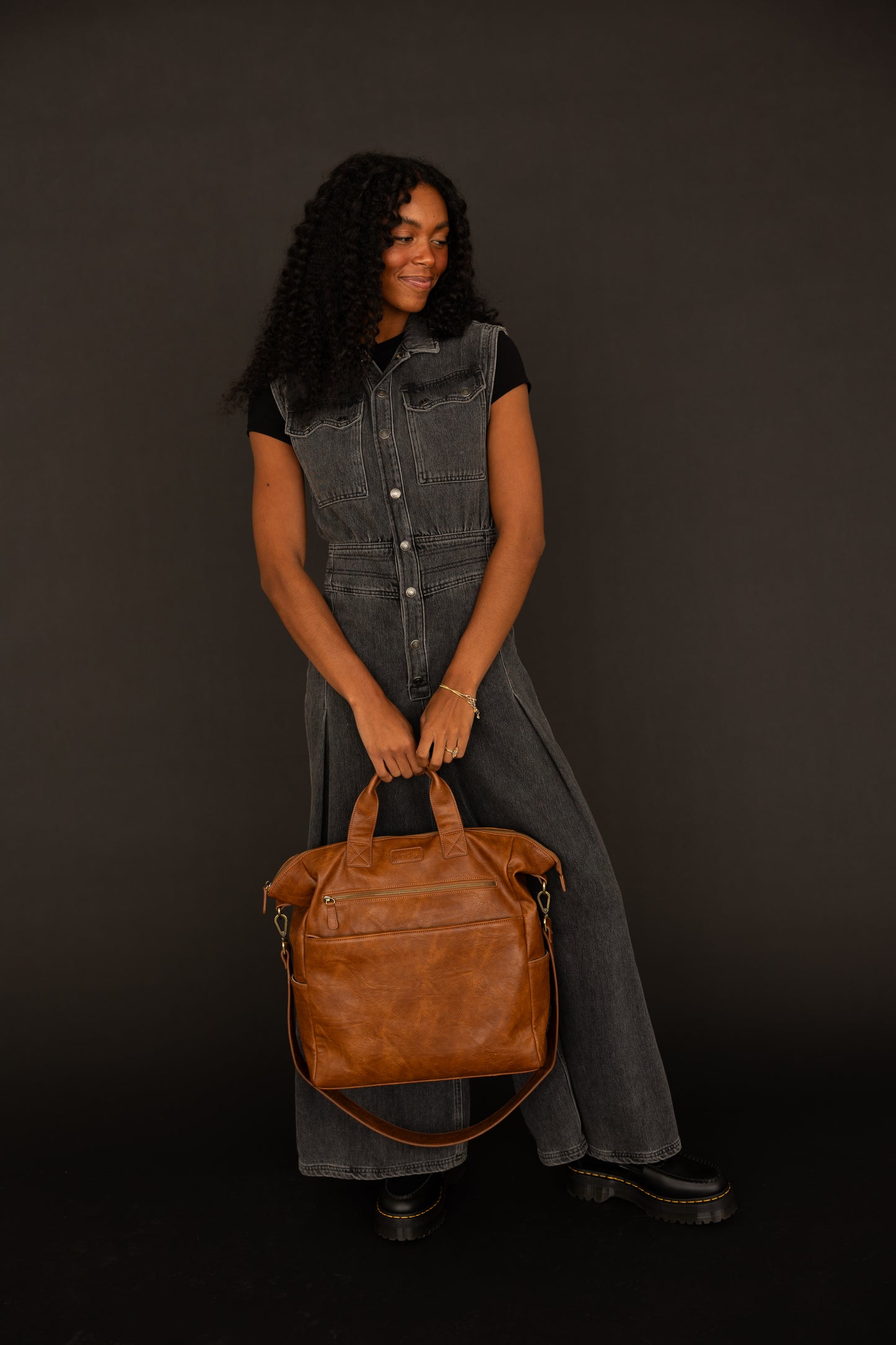 The Courtney - Full Size Versatile Camera Bag