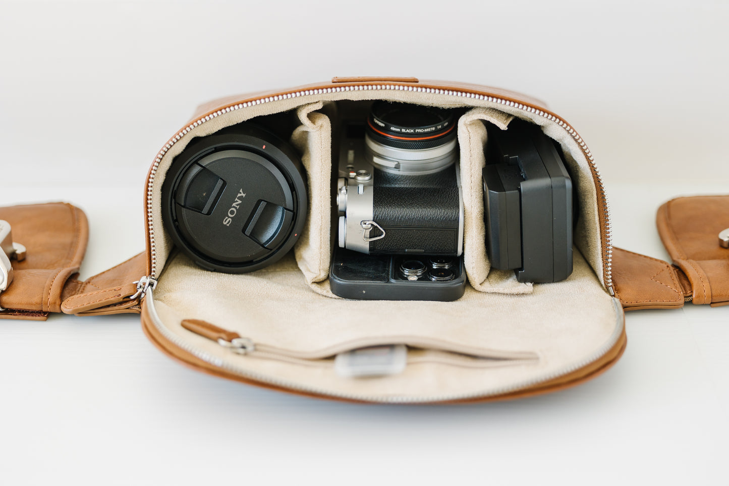 Kindly Dual Camera Holster (PRE-ORDER FOR MID-FEB SHIPPING)