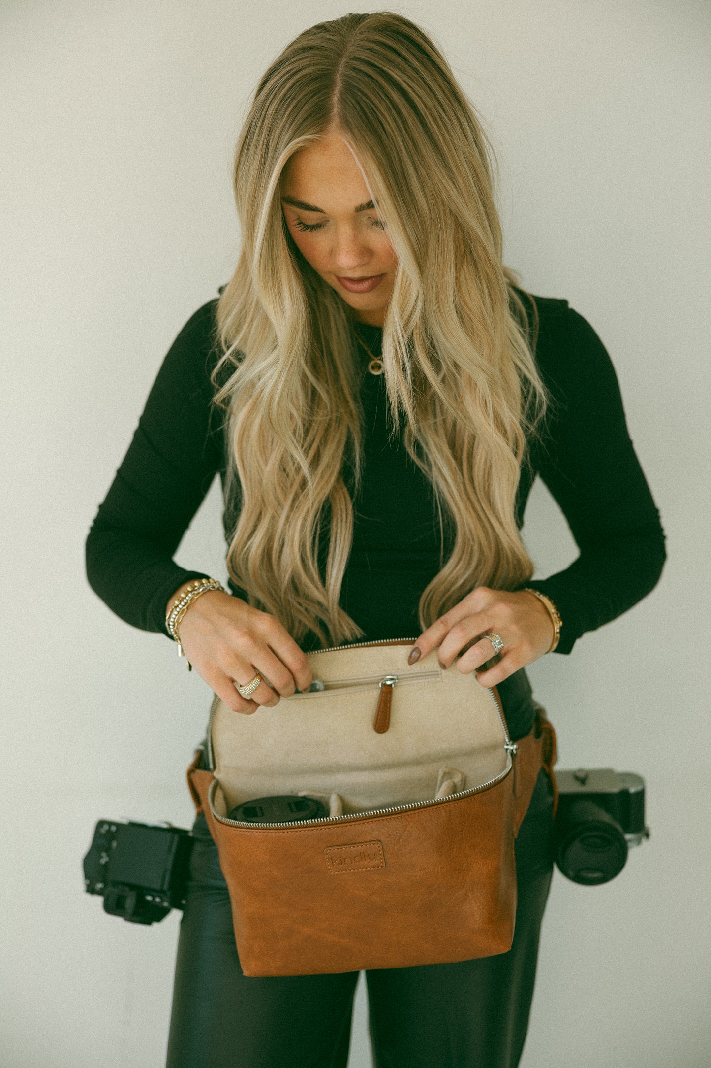 Kindly Dual Camera Holster (PRE-ORDER FOR MID-FEB SHIPPING)