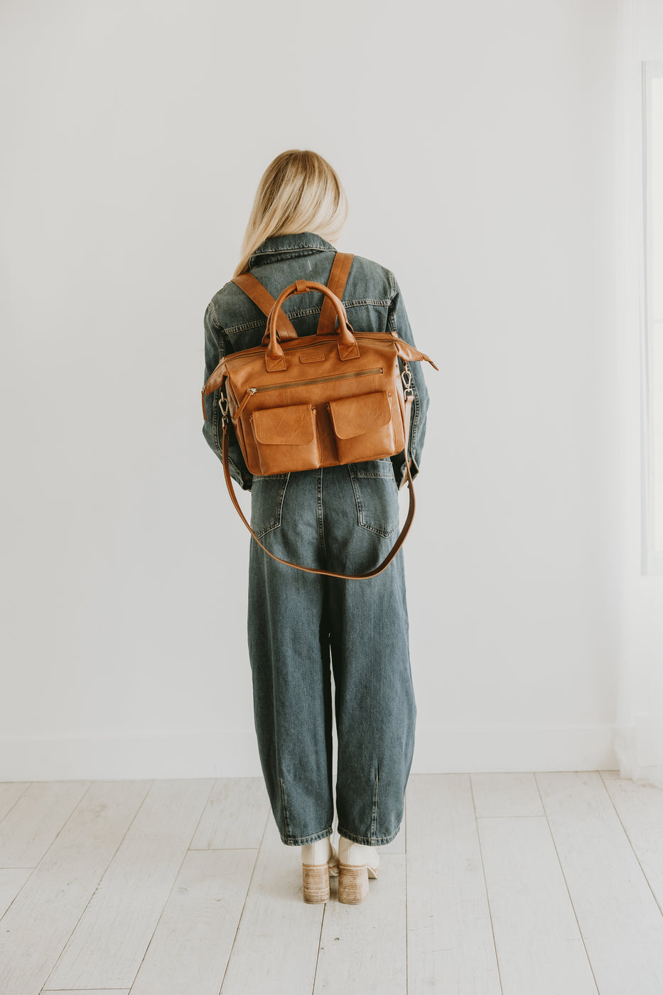 Camryn- Mid-size Camera Bag