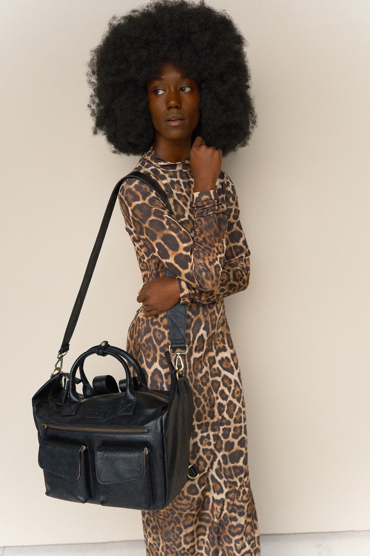 Camryn- Mid-size Camera Bag