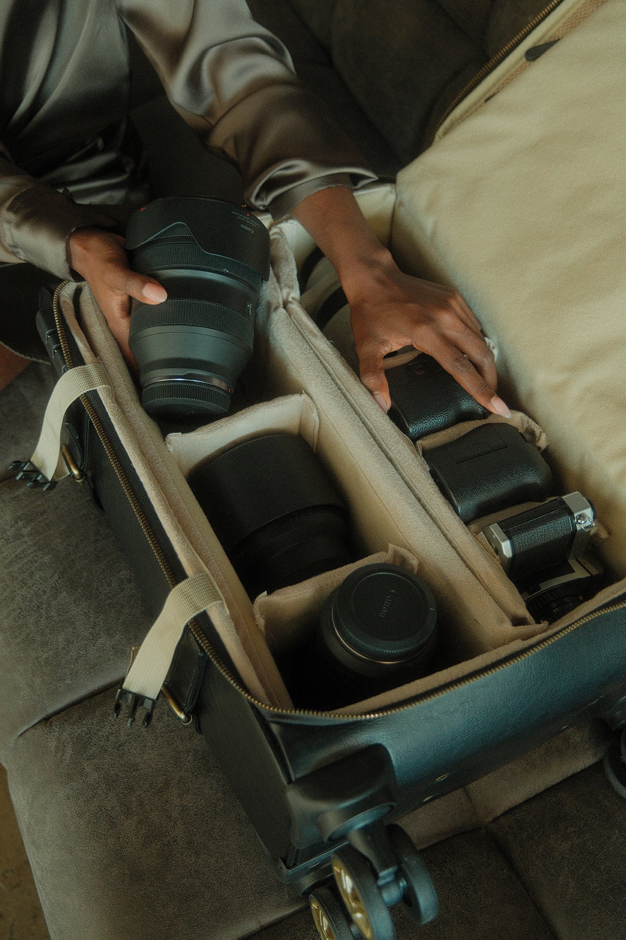 Kindly Rolling Bag
