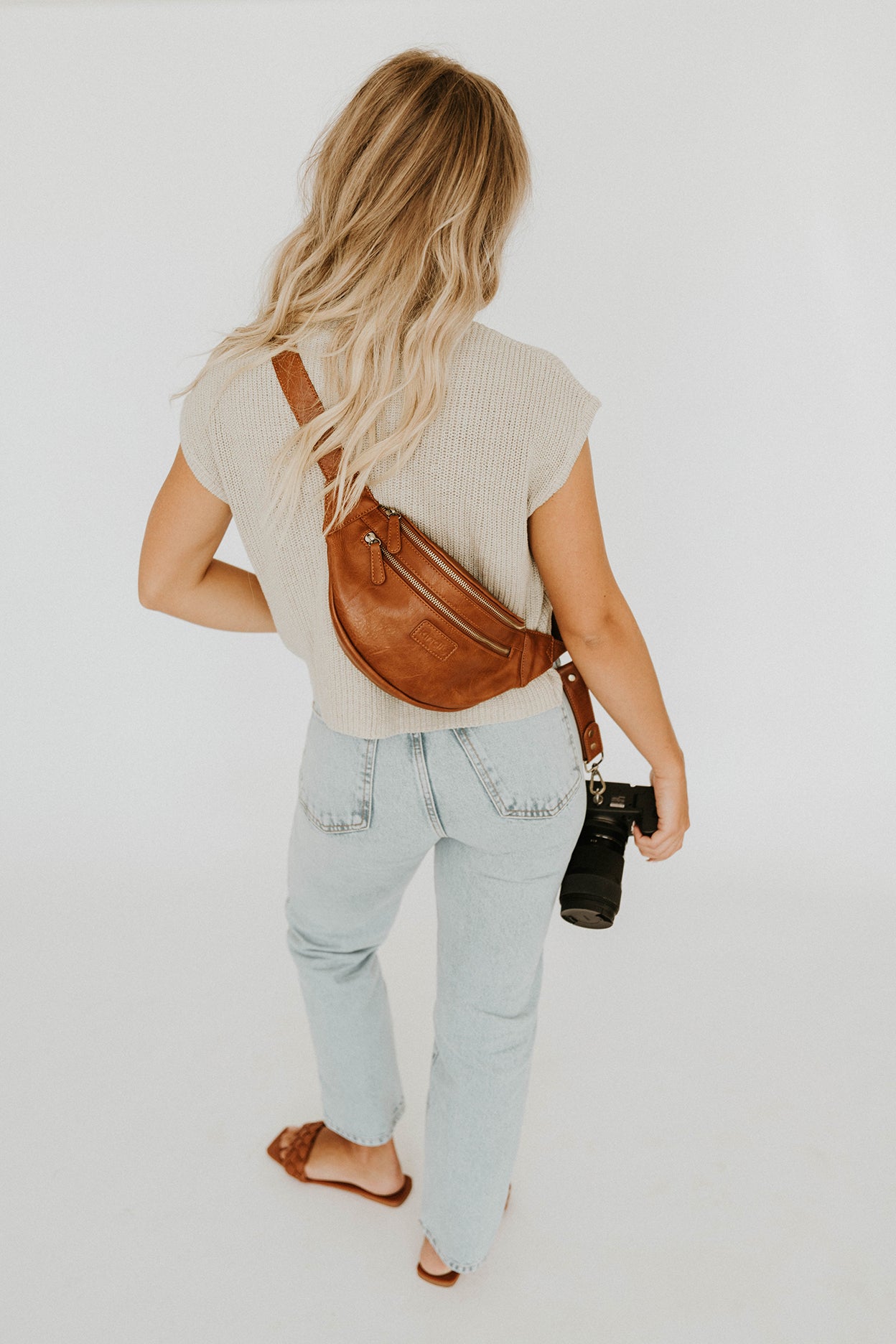 HOW TO STYLE: WAIST BAGS/FANNY PACKS/BUM BAGS: 6 Different Ways to